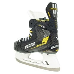 Bauer Supreme M4 Junior Hockey Skates (2022) 10 Bauer Supreme M4 Junior Hockey Skates (2022) -Source for sports 0fdae94ff359a57f54c7db8cc8d8103e