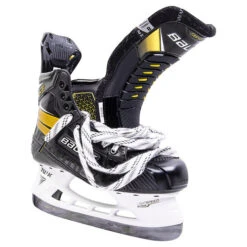 Bauer Supreme UltraSonic Senior Hockey Skates (2020) 16 Bauer Supreme UltraSonic Senior Hockey Skates (2020) -Source for sports 82f1a602ecc53baa28d39505c2456268